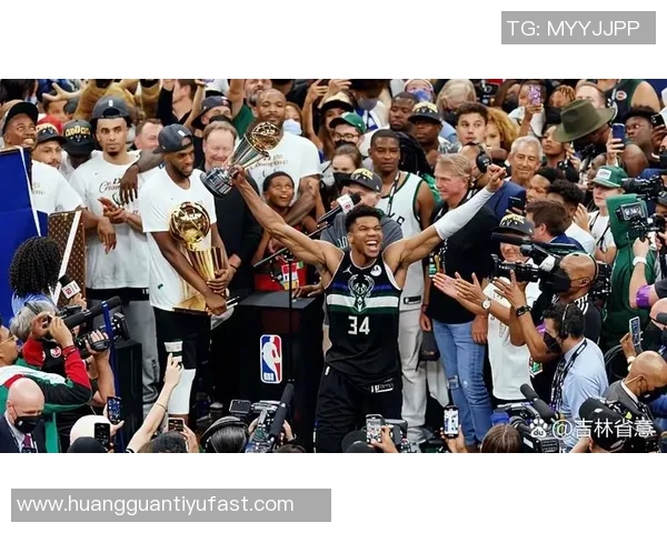 字母哥展望未来五年冲击得分榜前列并透露可能再添四个孩子的计划